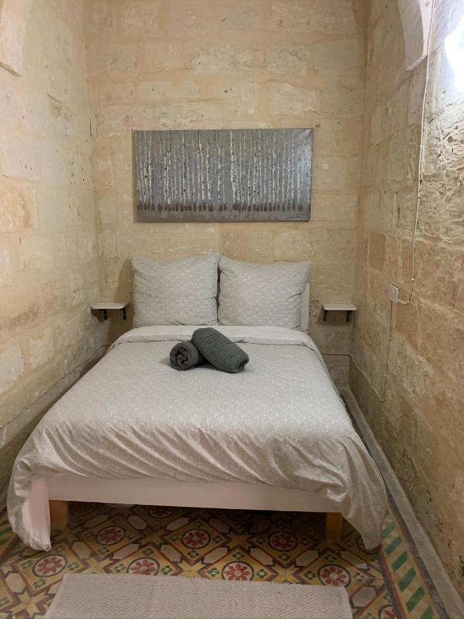2 Bedroom Apartment In The Centre Of La Valletta Esterno foto