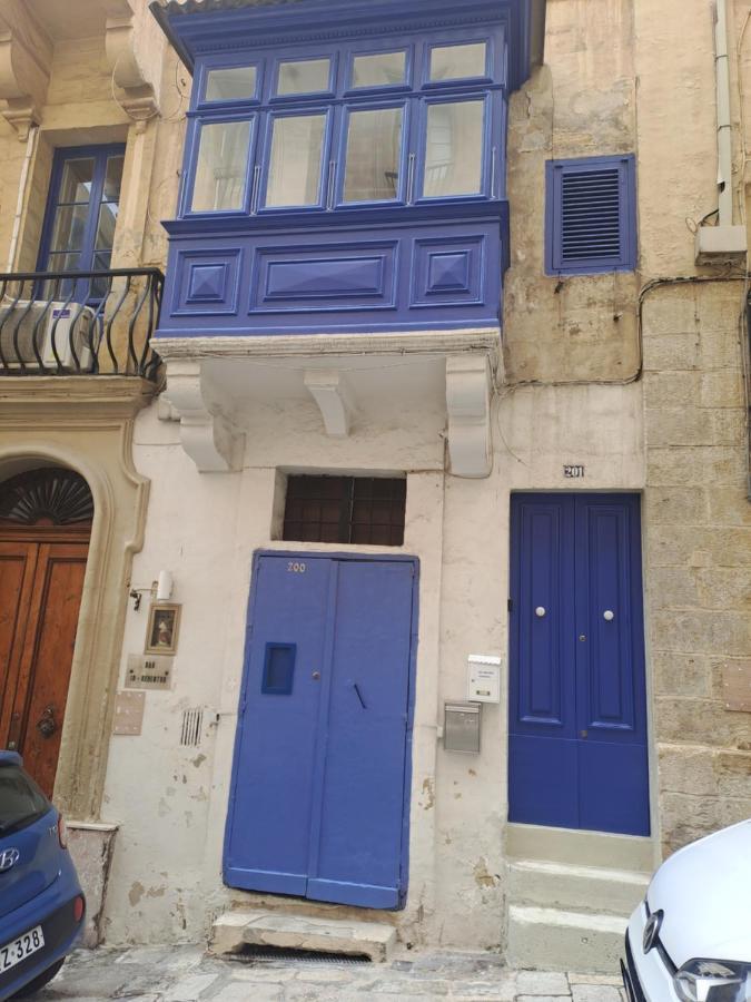 2 Bedroom Apartment In The Centre Of La Valletta Esterno foto
